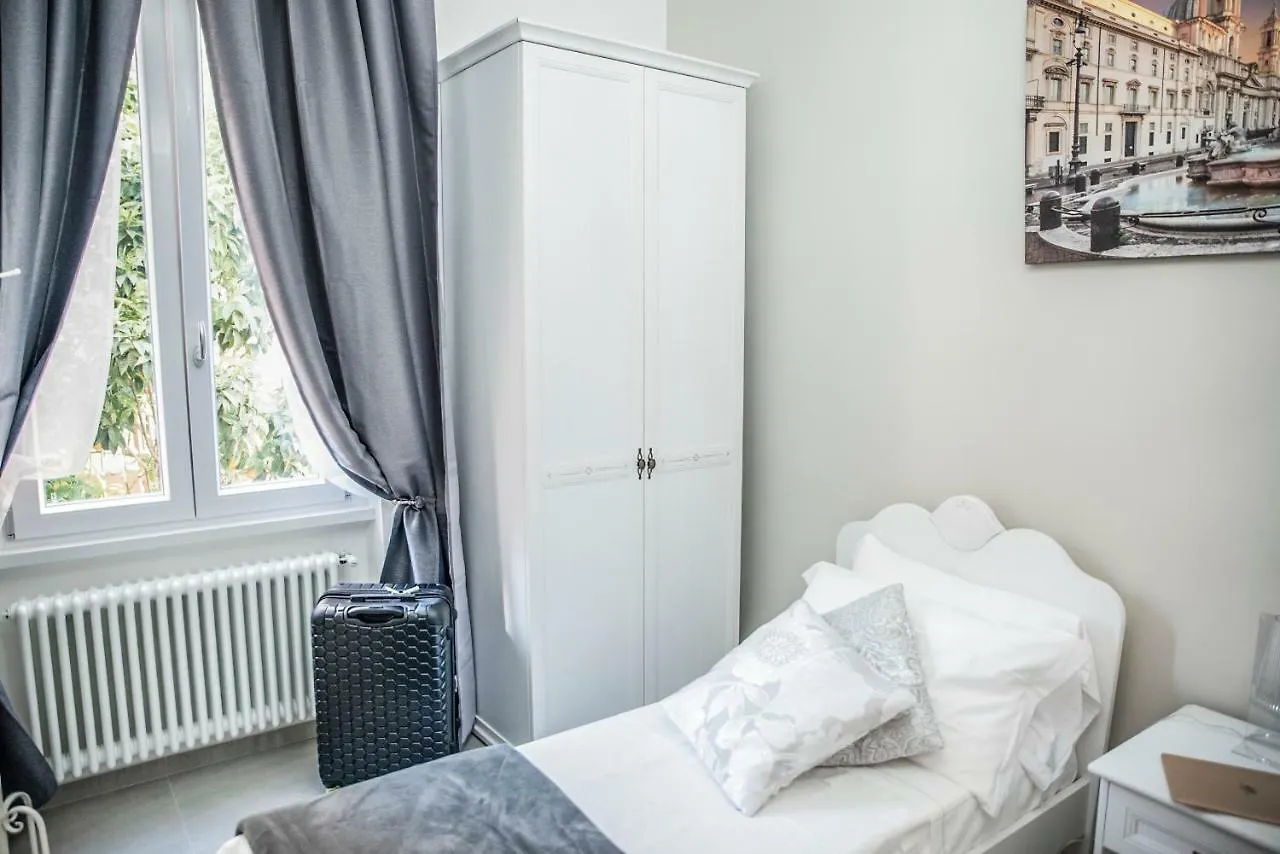 לידו די אוסטיה New Moon Luxury Apartment 0*, לידו די אוסטיה איטליה