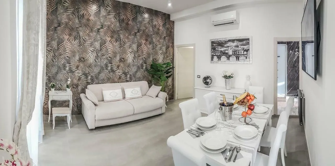 לידו די אוסטיה New Moon Luxury Apartment