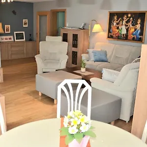 Lennefer Apartment Piding